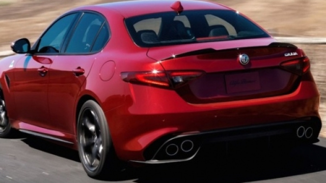 Nuova Alfa Romeo Giulia Quadrifoglio 2016.