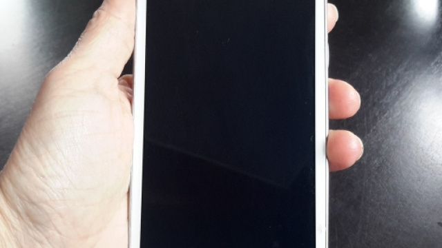 Samsung Galaxy S7 ed Edge: rumors, prezzi e novit&agrave;