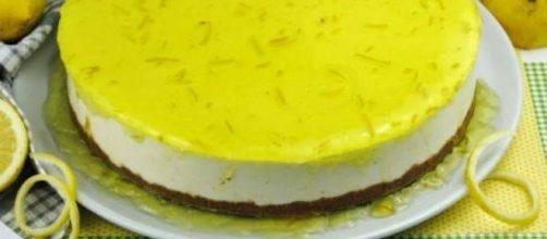 Receta de tarta mousse de lim&oacute;n