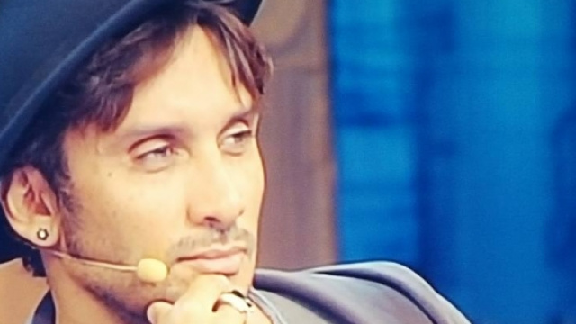 Fabrizio Moro durante Amici-casting
