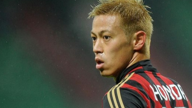 Honda durante una partita col Milan