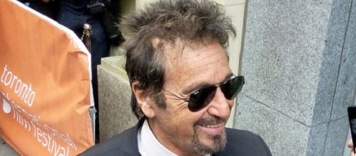 Pacino is struggling with his lines on set