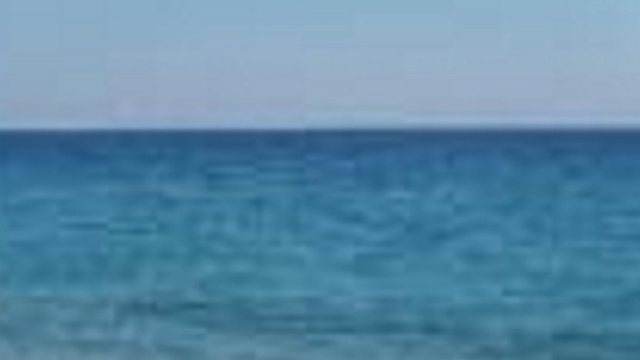Calabria 30enne tenta il suicidio in mare.