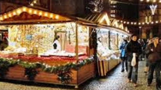 Mercatini di Natale 2015: casetta in legno