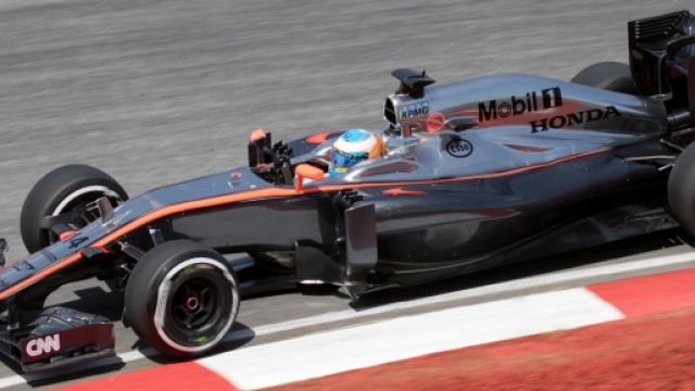 Fernando Alonso elogiato da Johansson