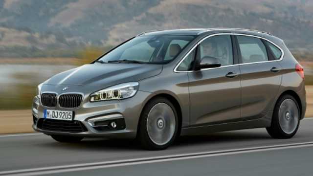 La nuova BMW 218d active tourer