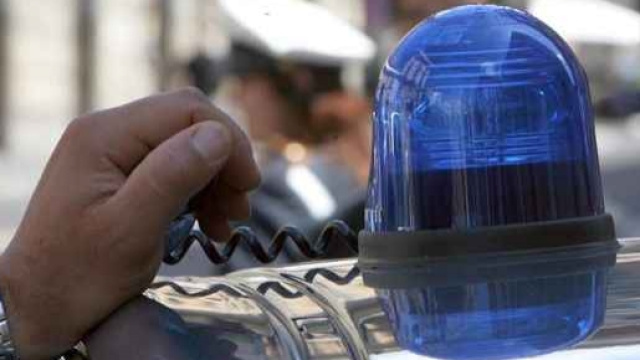 ROM arrestati a bordo di auto blu