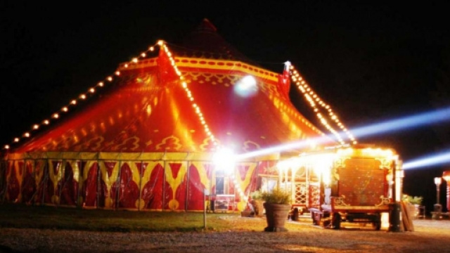 Circhi e clandestini, giro d'affari milionario