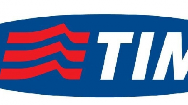 TIM Vs Vodafone: promozioni di Natale 2015