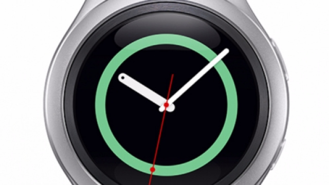 Samsung Gear S2: prezzi pi&ugrave; bassi online