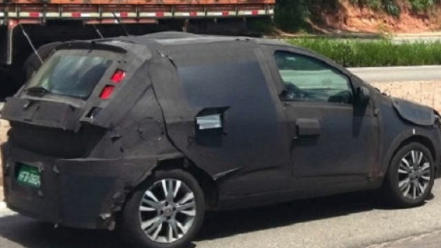 Nuova Fiat Punto 2017? fonte Indianautosblog.com