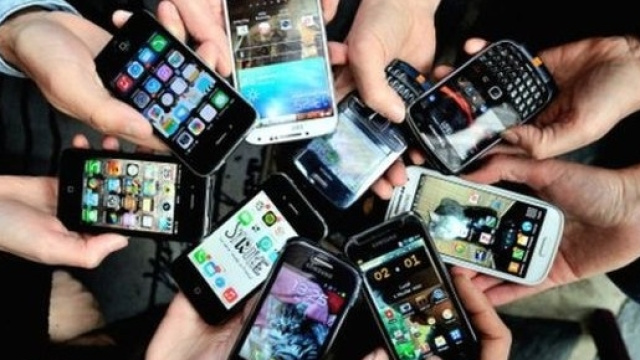 I migliori smartphone per le festivit&agrave; natalizie