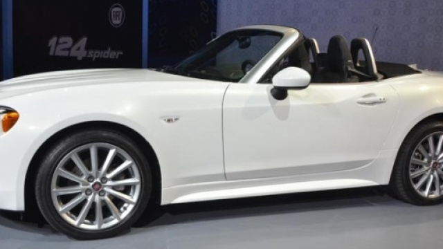Nuova Fiat 124 Spider: arriva mini sito