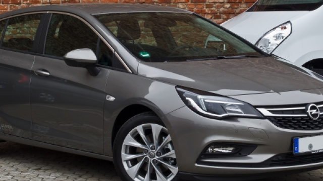 La Nuova Opel Astra tra le sette finaliste.