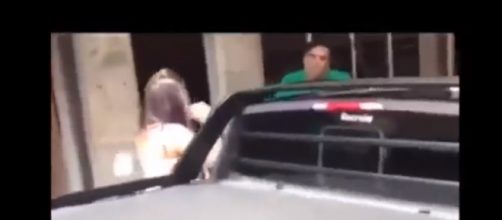 Fab&iacute;ola e o acompanhante (divulga&ccedil;&atilde;o/internet)