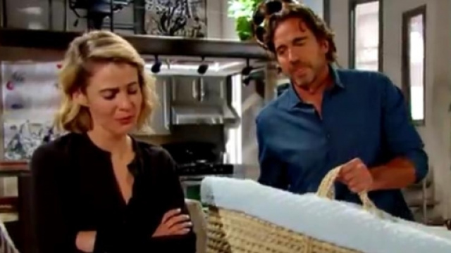 Caroline fa una confessione a Ridge