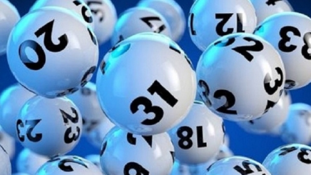 Estrazioni lotto e superenalotto 17/12.