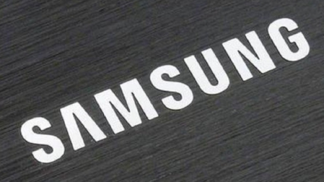 Samsung Galaxy S7 uscir&agrave; febbraio 2016?