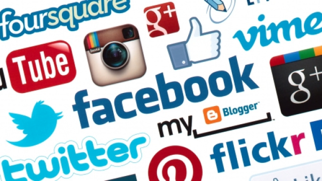 Diversi loghi di Social network