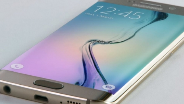 Galaxy S6 Edge venduto in promozione