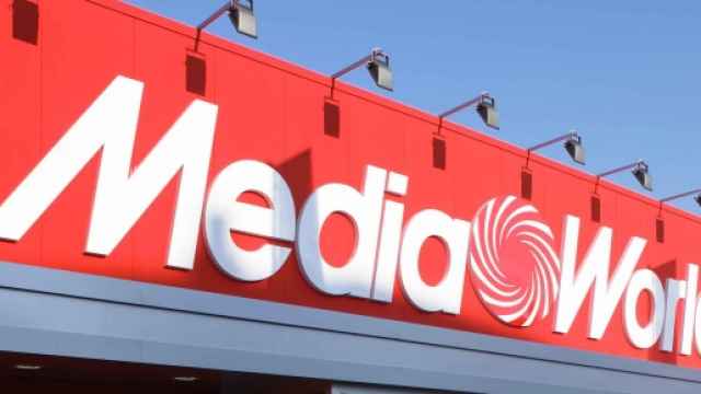 Volantino Mediaworld dicembre 2015