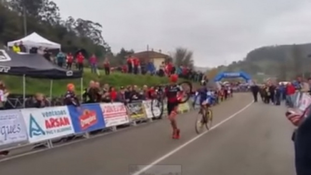 Il curioso arrivo di Esteban e Navarro