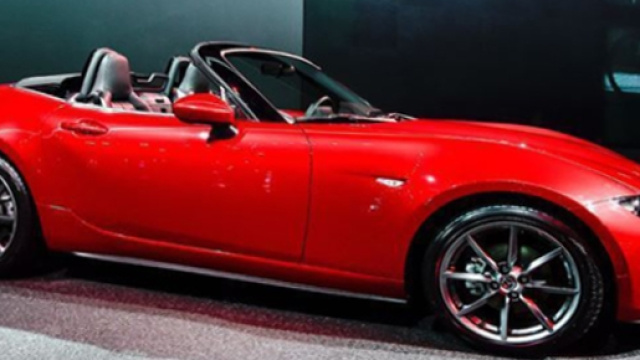 Nuova versione della storica Fiat 124 Spider.