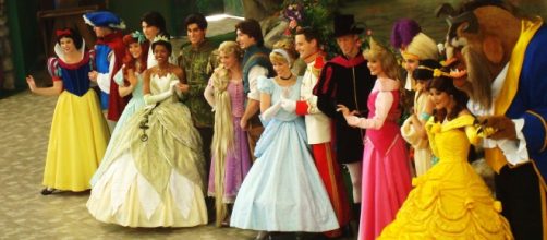 Vers&otilde;es originais de contos de fada s&atilde;o macabras