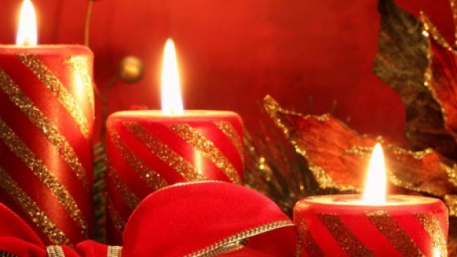 Gli auguri di buon Natale con frasi romantiche