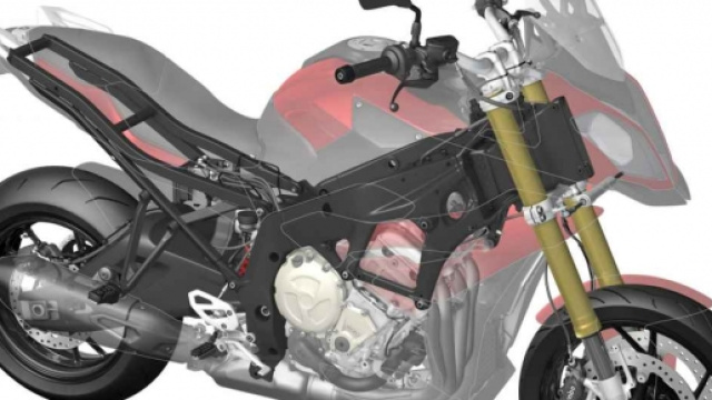 Ecco la nuova BMW S 1000 XR 2016