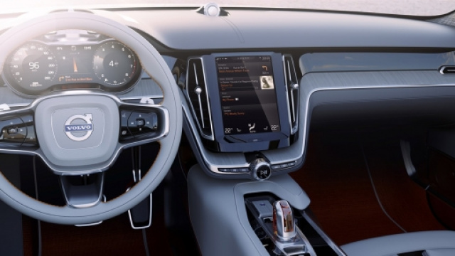 Gli interni della nuova Volvo S90