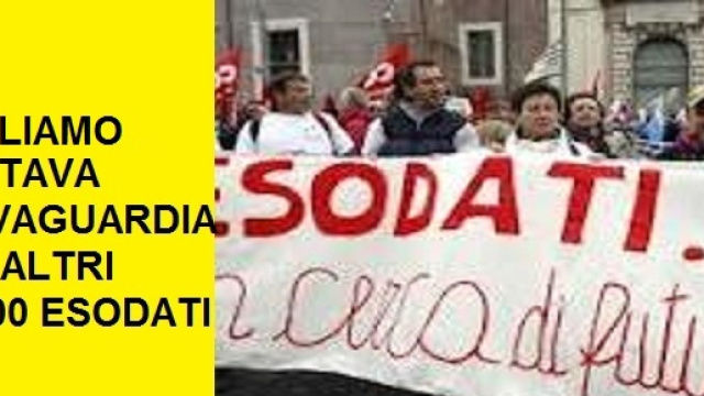 Una delegazione di esodati in corteo