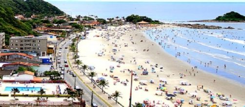 Praias da cidade de Itanha&eacute;m, vista a&eacute;rea