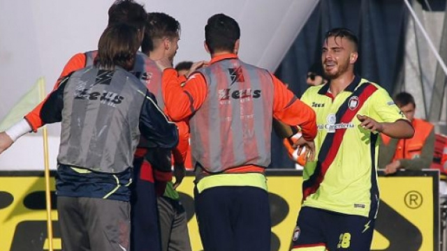 Gli squali di scena allo Stadio Comunale