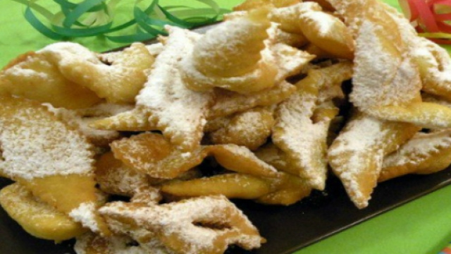 Chiacchiere: il dolce pi&ugrave; preparato a Carnevale