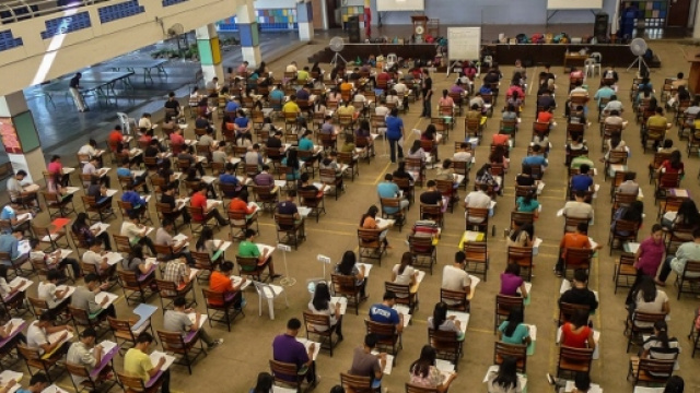 Concorso Scuola, salta uscita bando