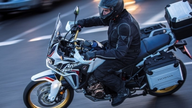 Ecco la nuova Honda Africa Twin 2015