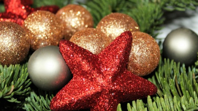 Colori di moda per addobbi albero di Natale