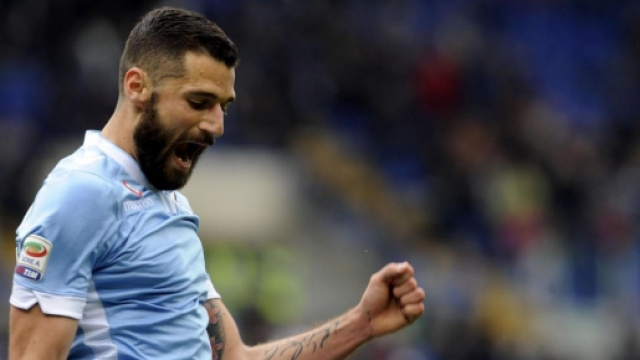 Il centrocampista della Lazio Candreva