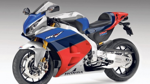 Honda Fireblade. Ancora un anno e poi il ritorno