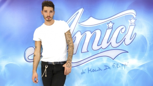 Stefano De Martino, conduttore di Amici Di Maria