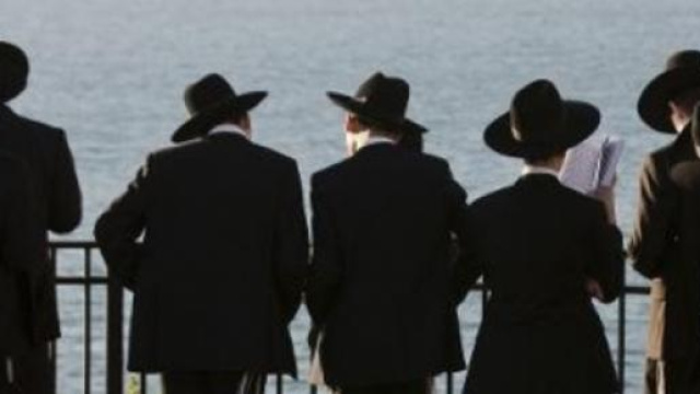 Sperme sacr&eacute; parle de la sexualit&eacute; chez les juifs.