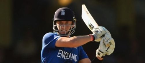 Joe Root plays a cricket shot