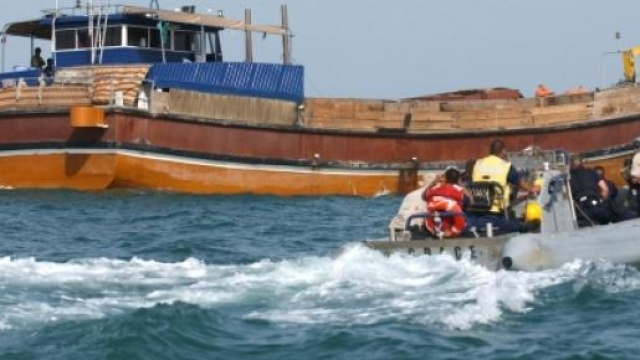 2 gommoni vuoti alla deriva nel Canale di Sicilia