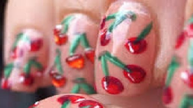 Nuove nail art, tendenze, primavera 2015