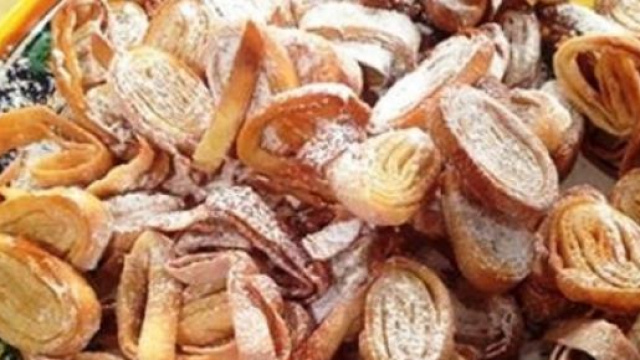 Ricetta tagliatelle fritte di Carnevale