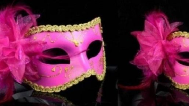 Maschere fai da te per il Carnevale 2015.