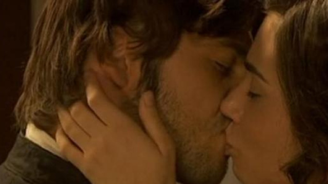 Replica streaming Il Segreto del 15 febbraio 2015