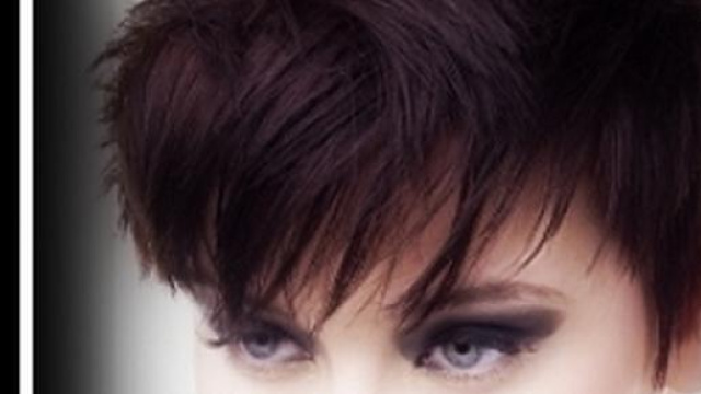 Tagli di capelli corti pixie