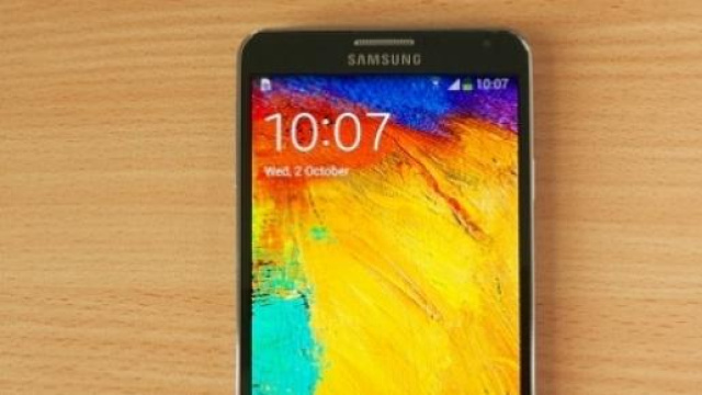 Volantino Unieuro vs Volantino Trony febbraio 2015